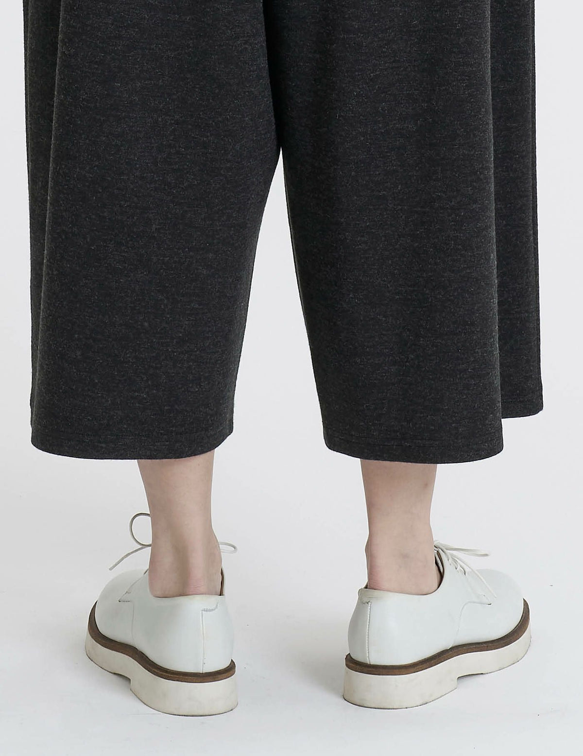ストレッチポンチ パンツ