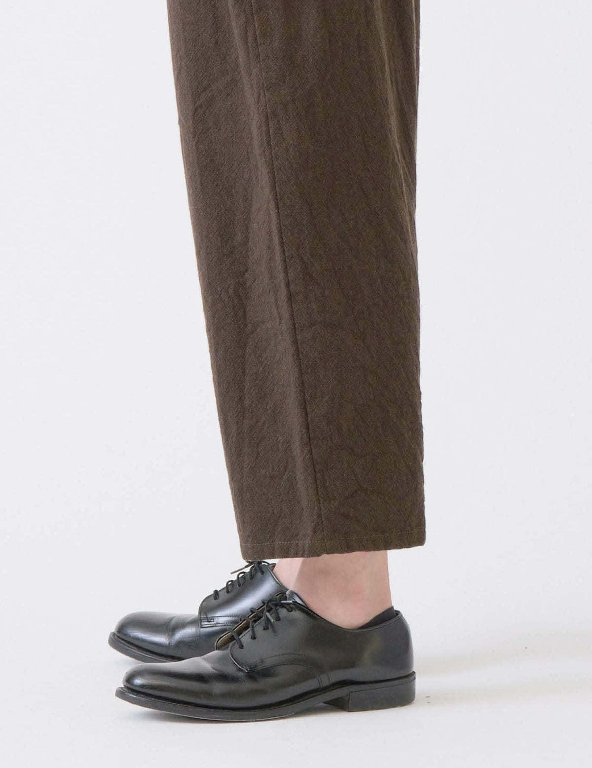 ノンミュージングウールコットン クロップドパンツ