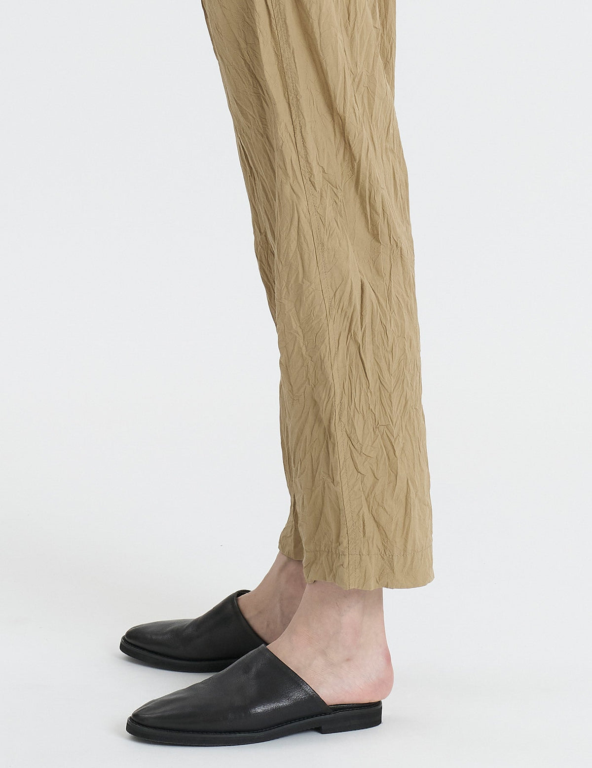 80タイプライターしわ加工 テーパードパンツ
