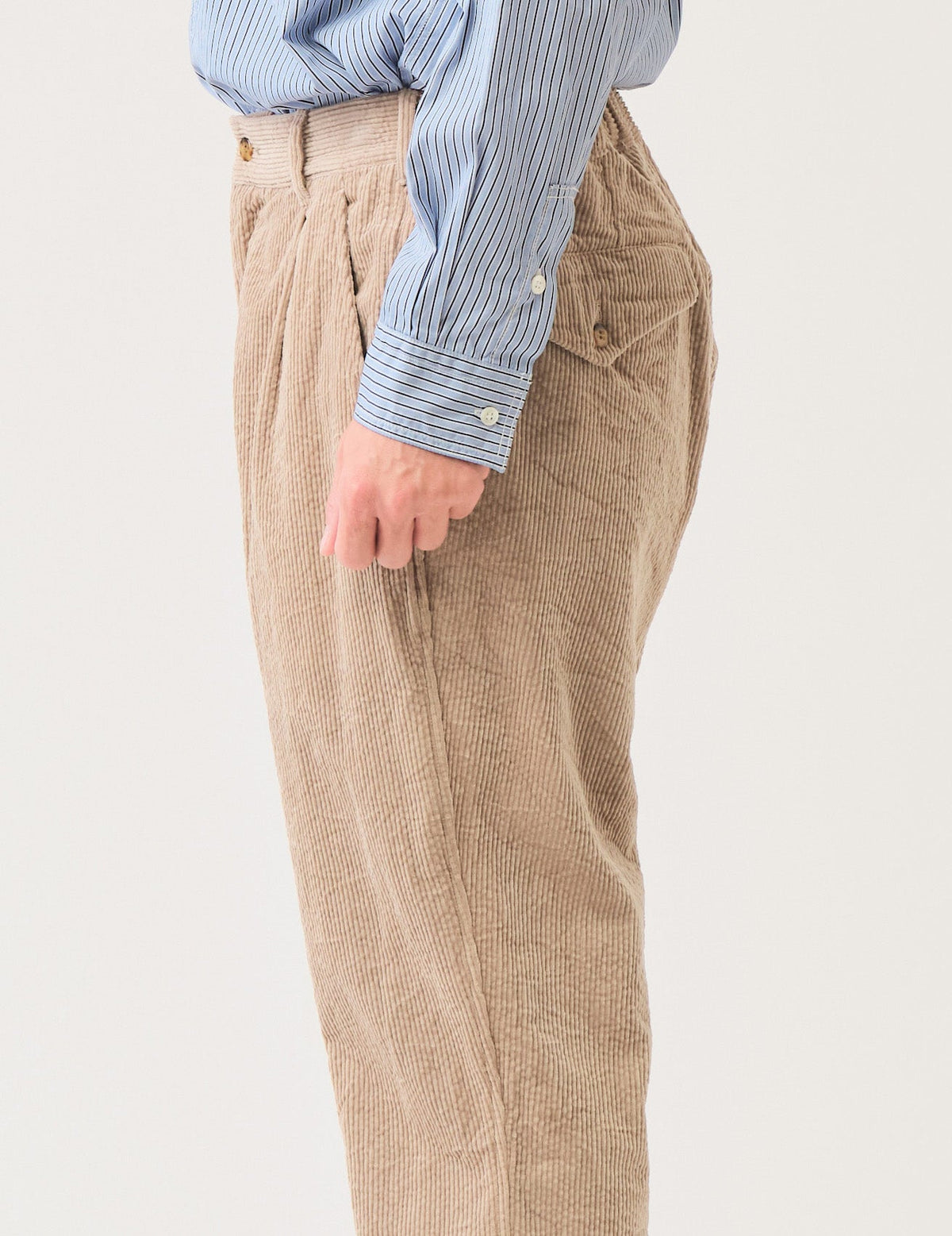 8wコーディロイキャッチワッシャーワンタックペグトップパンツ