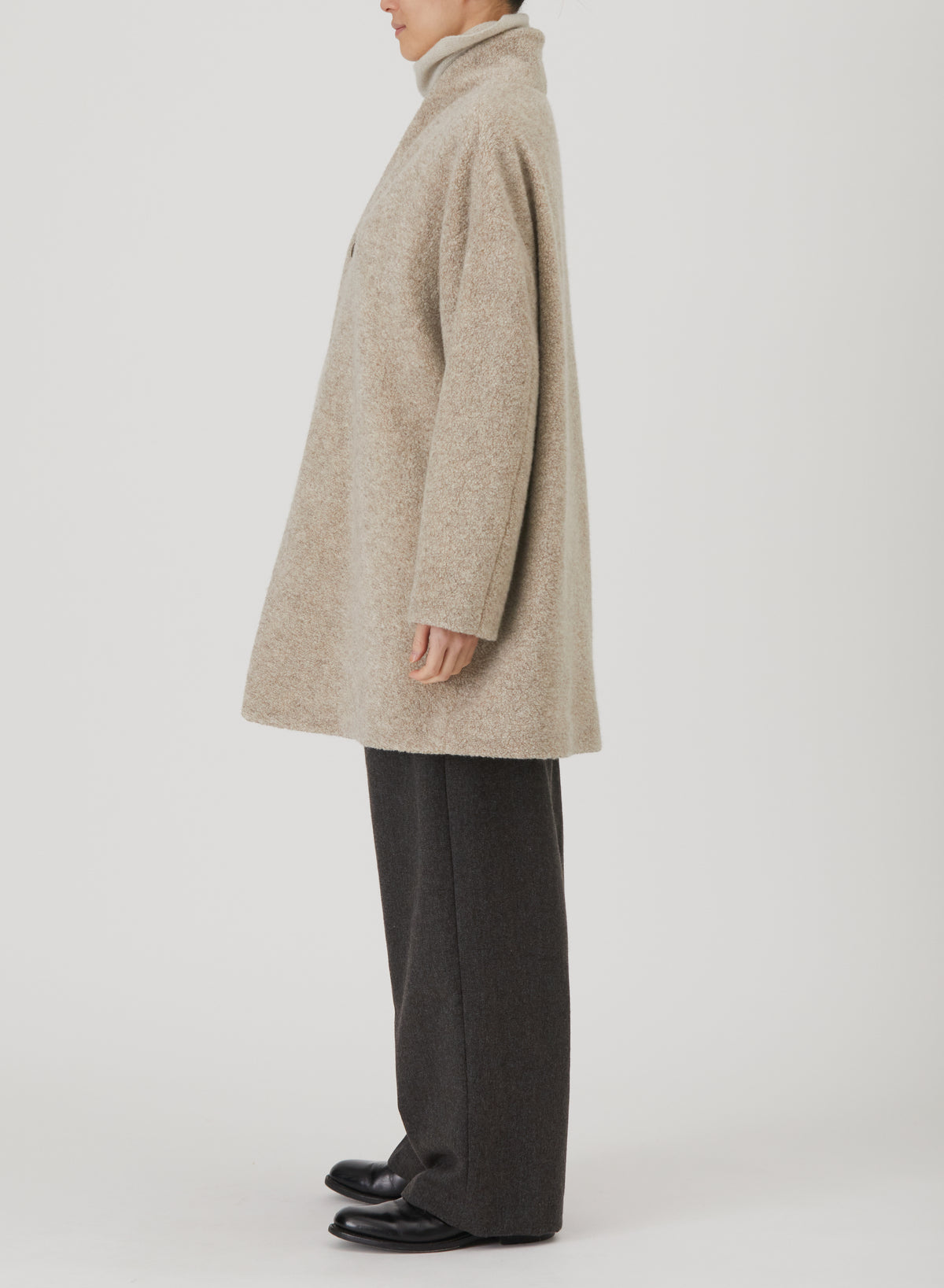 Relax cashmere ハーフコート