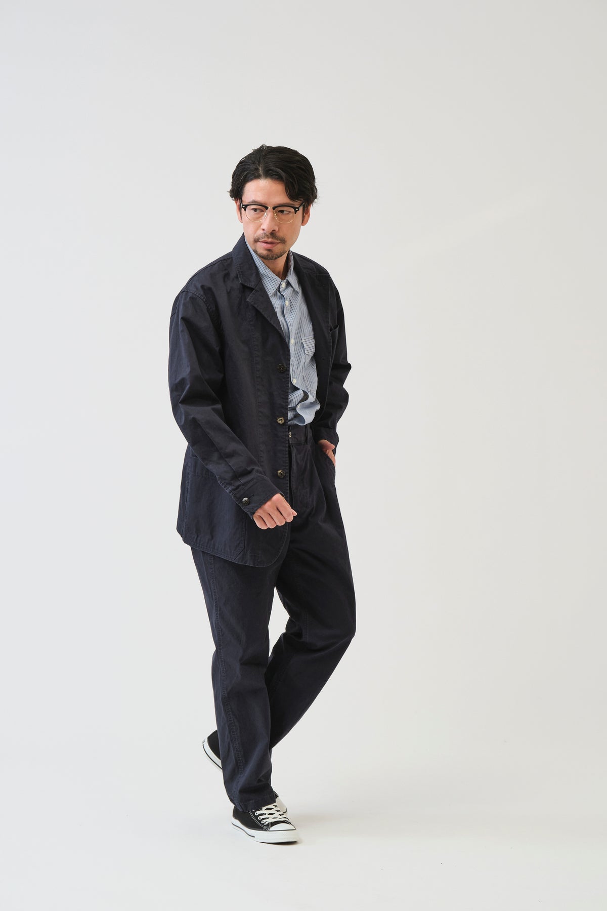 高密度チノクロスワンタックペグトップパンツ