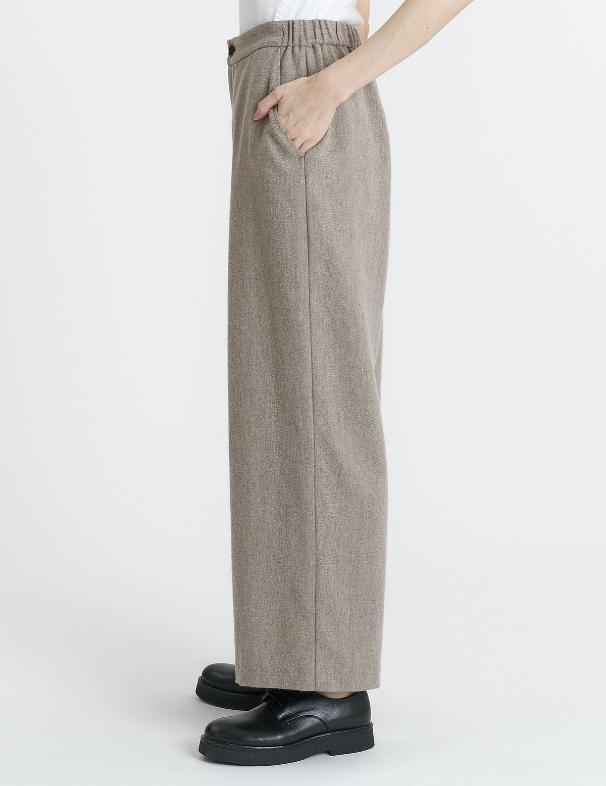 ECO WOOLフラノ ワイドパンツ