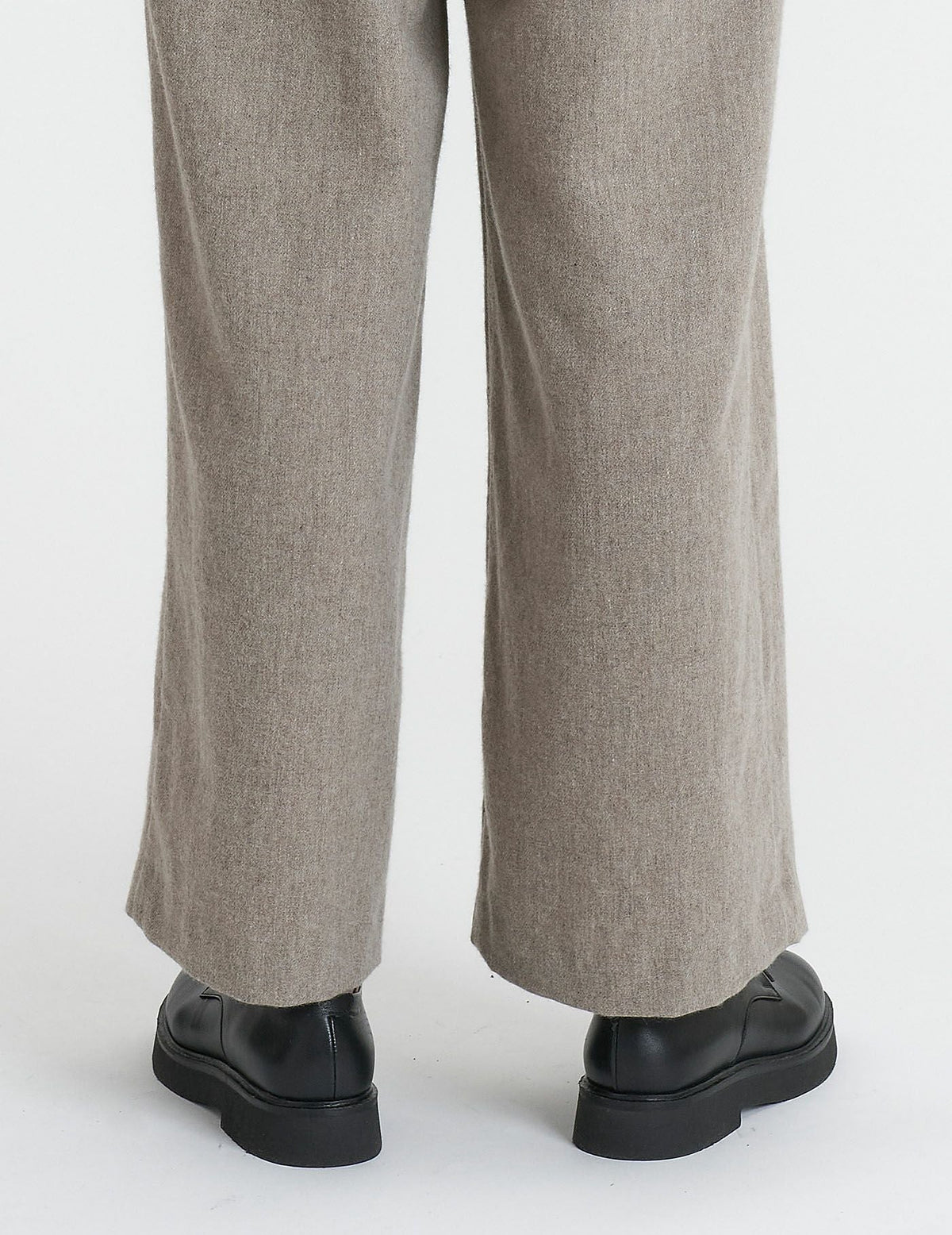 ECO WOOLフラノ ワイドパンツ