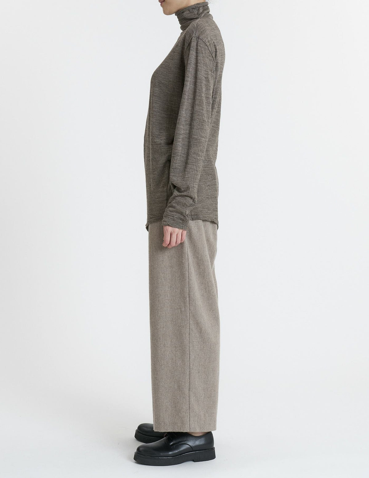 ECO WOOLフラノ ワイドパンツ
