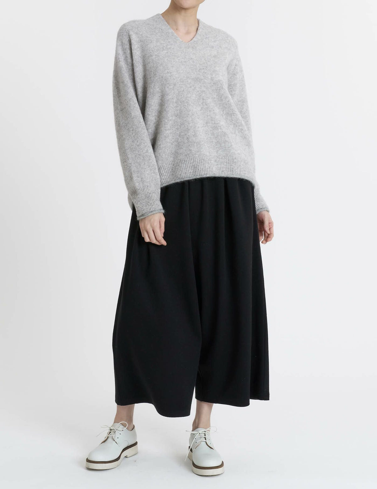 ストレッチポンチ パンツ