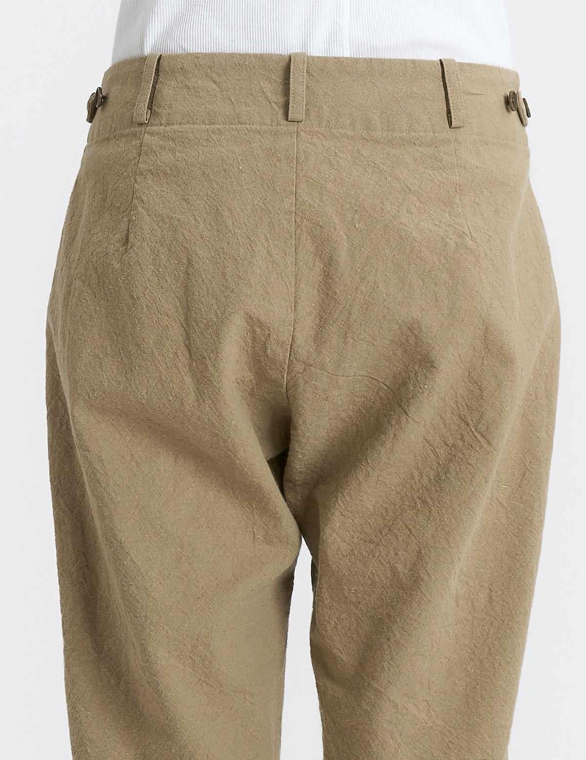 綿リネンキャンバス テーパードパンツ