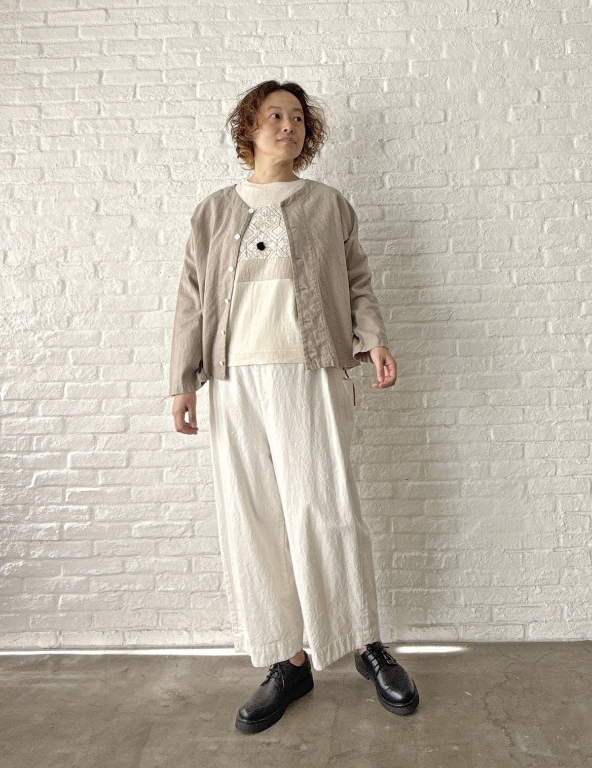 【オンライン限定】ハンドカットエンブロイダリー プルオーバー