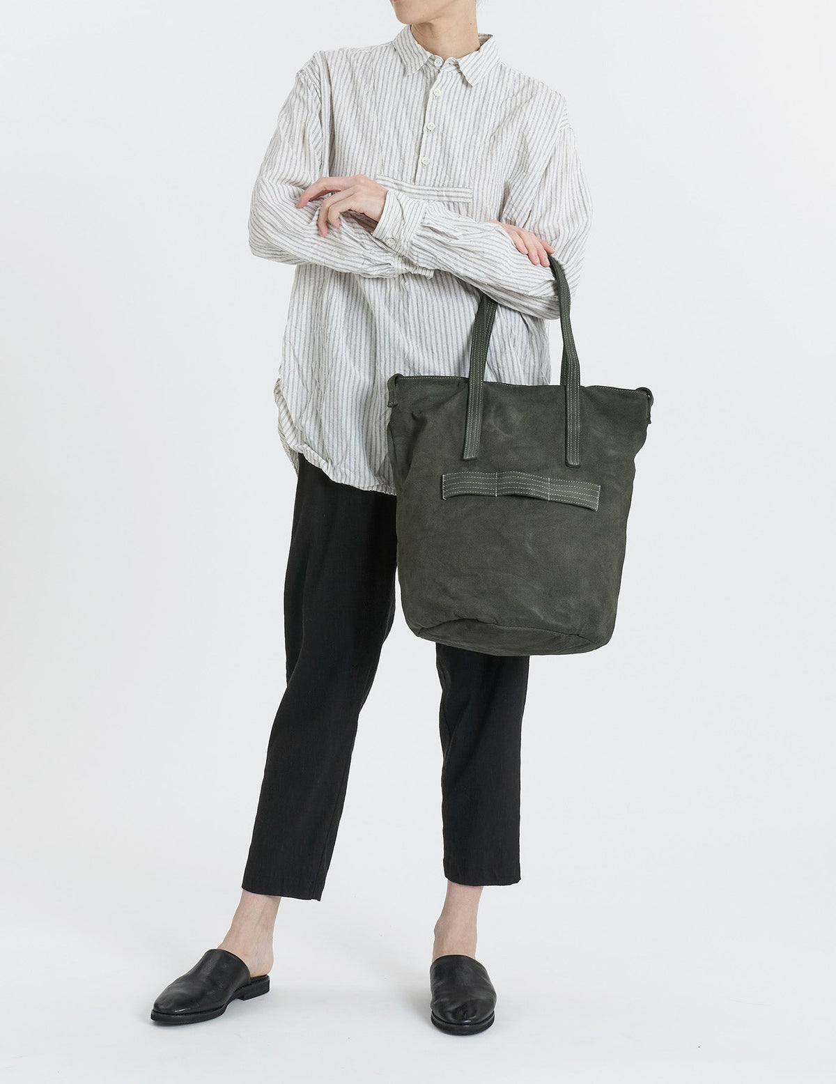 リネンレーヨンストレッチ テーパードパンツ