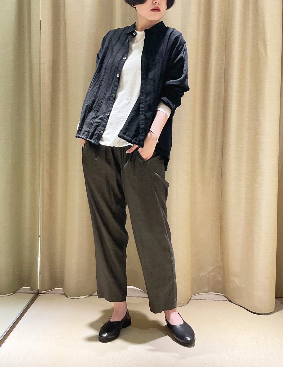 リネンレーヨンストレッチ テーパードパンツ