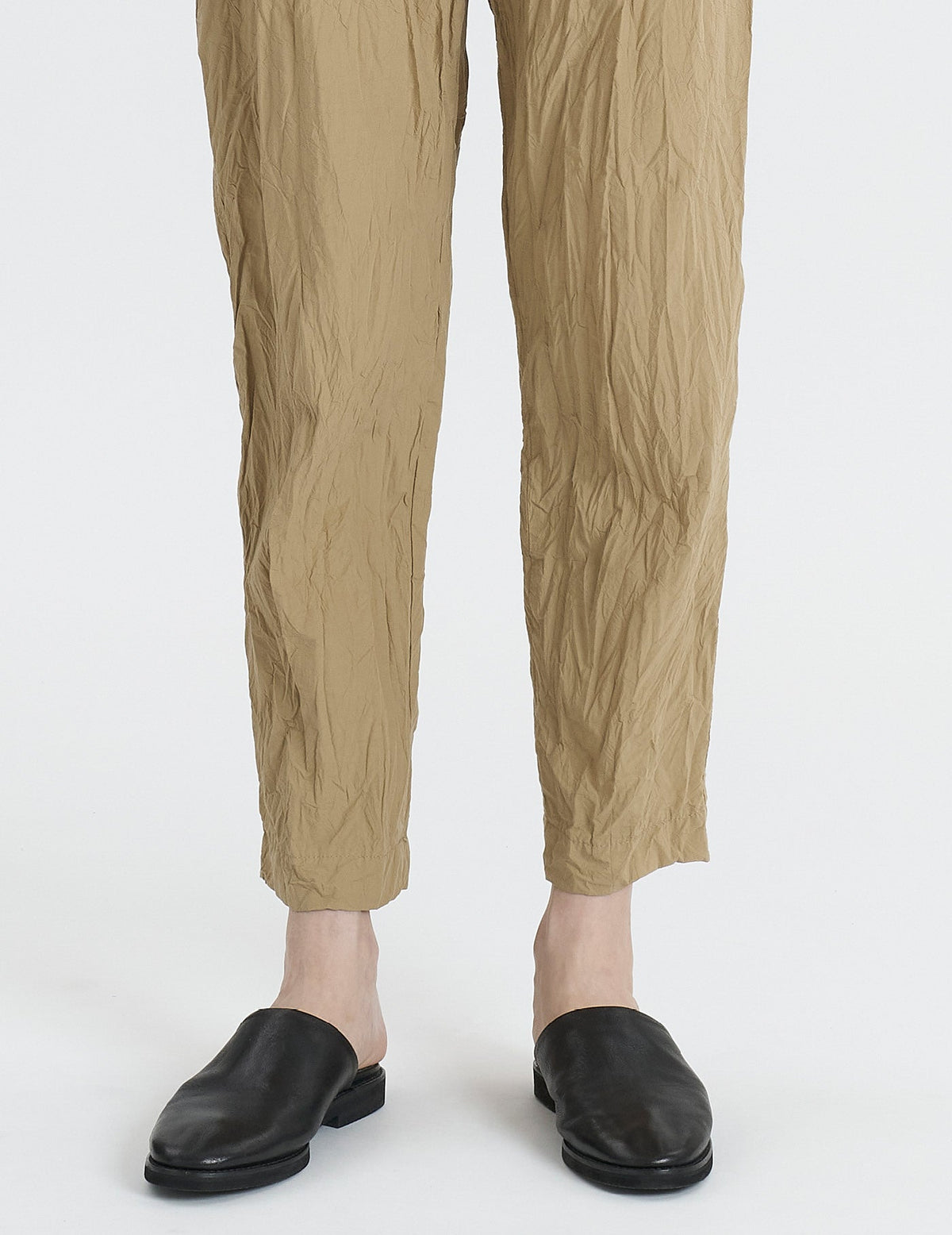 80タイプライターしわ加工 テーパードパンツ