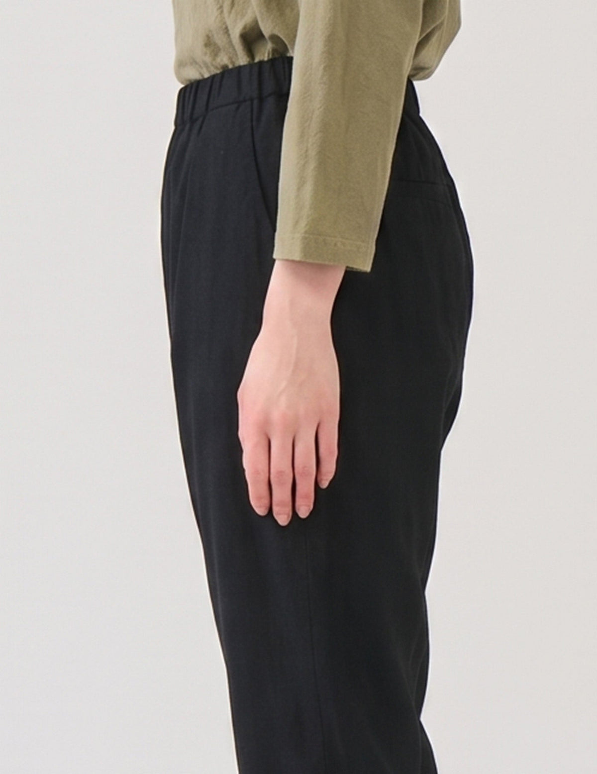 リネンレーヨンストレッチ クロップドパンツ