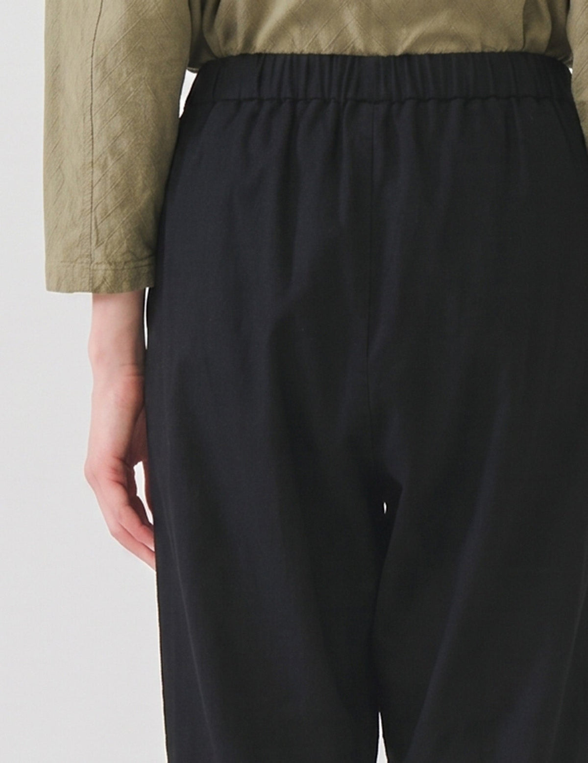 リネンレーヨンストレッチ クロップドパンツ