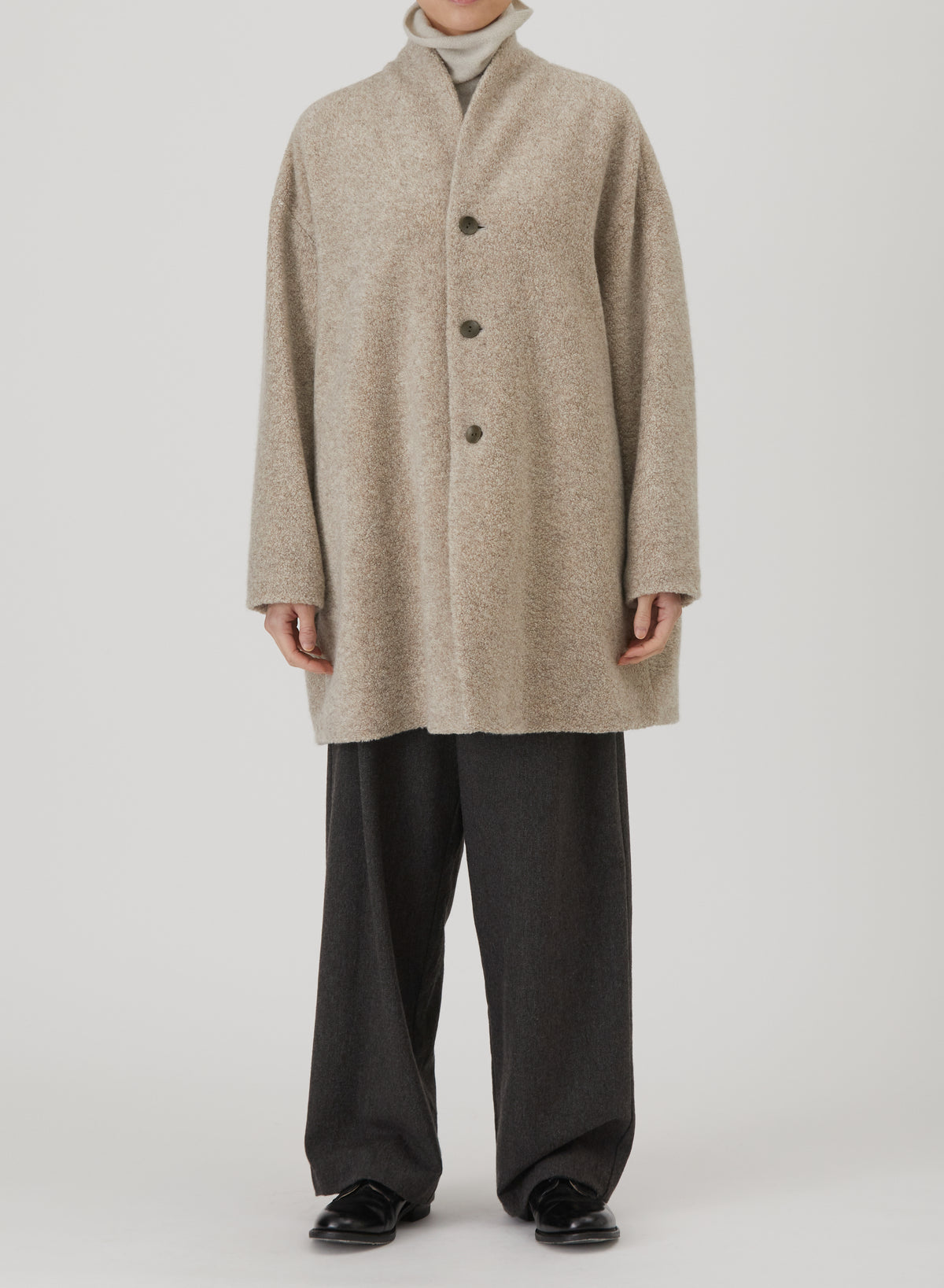 Relax cashmere ハーフコート